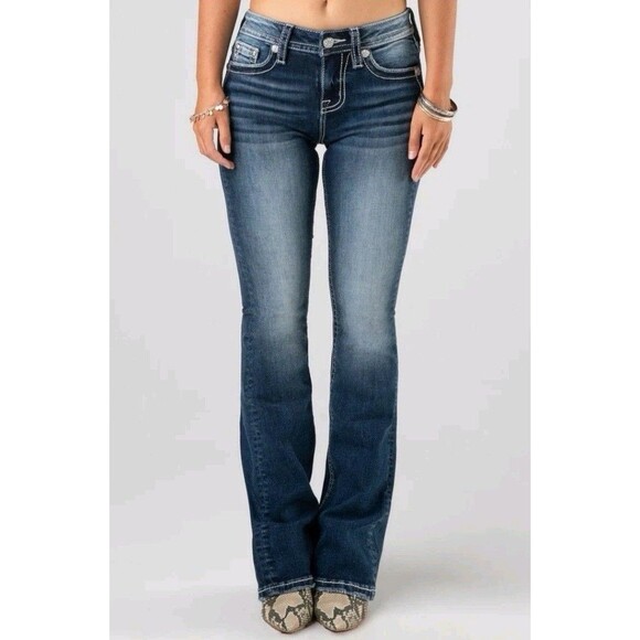 Miss Me JP5465B3 Bootcut Jeans Womens 28 Distressed Fleur-de-Lis Blue Denim - Picture 1 of 13